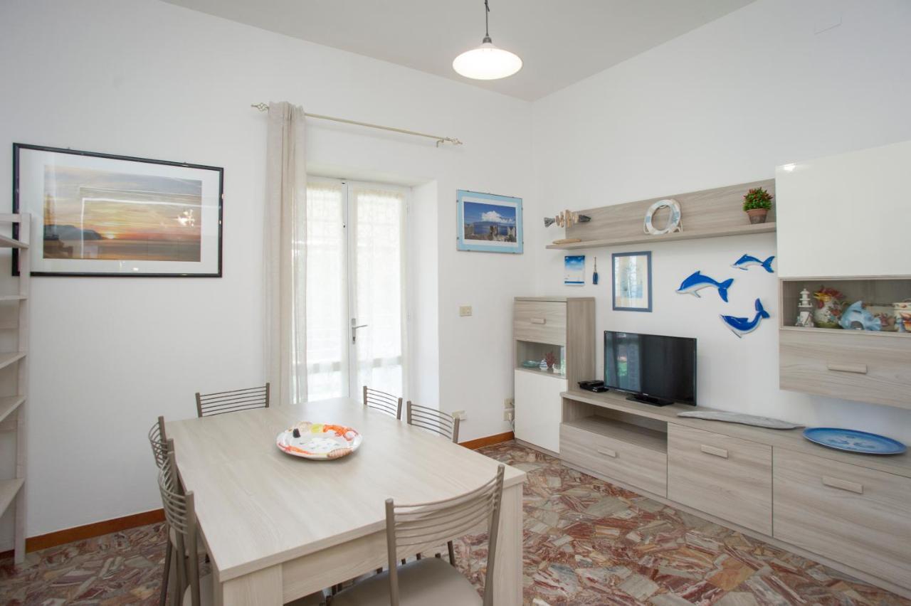 Villa La Terrazza Sul Mare - Goelba Fetovaia Dış mekan fotoğraf