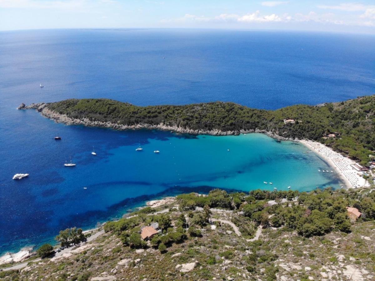 Villa La Terrazza Sul Mare - Goelba Fetovaia Dış mekan fotoğraf