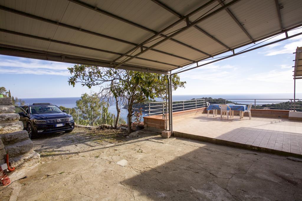 Villa La Terrazza Sul Mare - Goelba Fetovaia Dış mekan fotoğraf